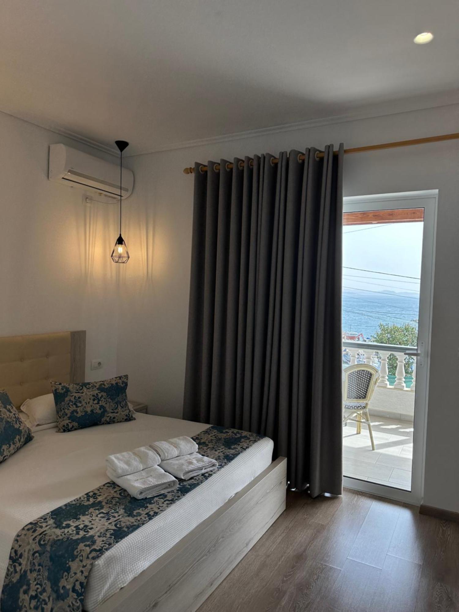 Relax Mea Hotel Sarandë Eksteriør bilde