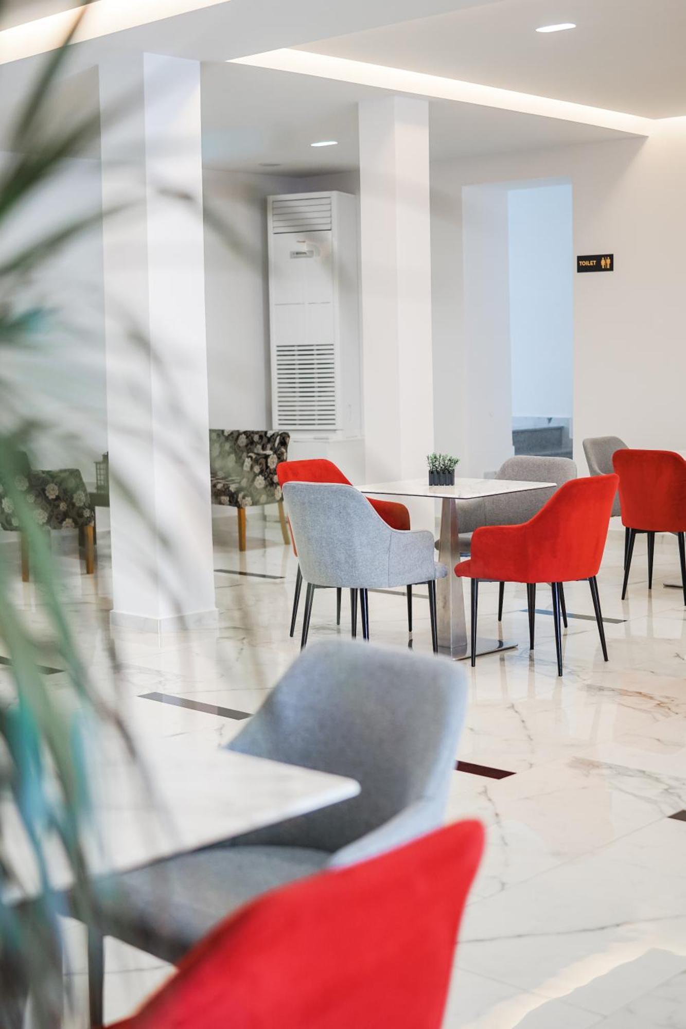 Relax Mea Hotel Sarandë Eksteriør bilde