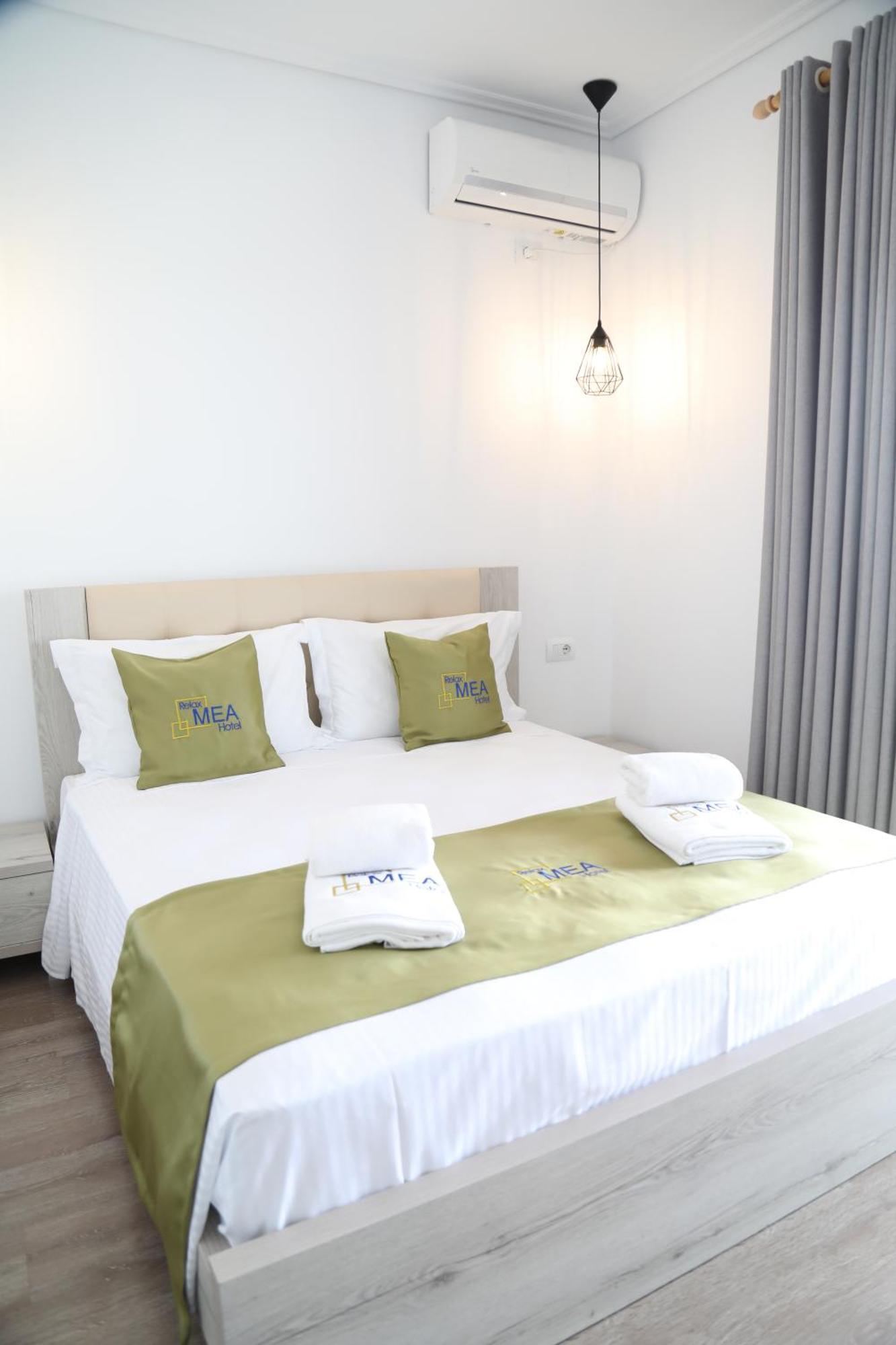 Relax Mea Hotel Sarandë Eksteriør bilde